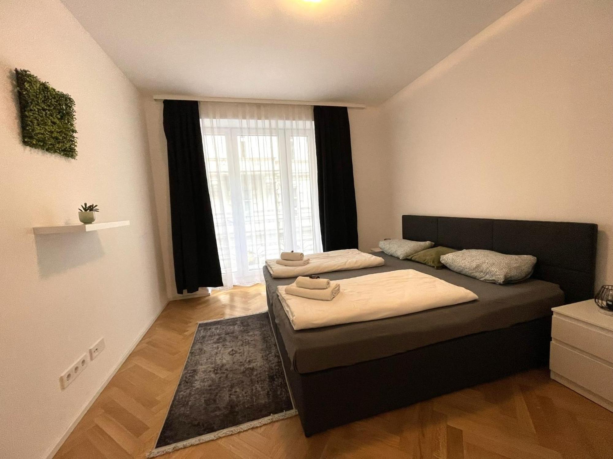 1St City La Opera Suites Wien Eksteriør billede